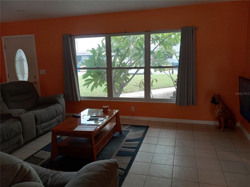 En Venta: $387,500 (2 camas, 2 baños, 1432 Pies cuadrados)