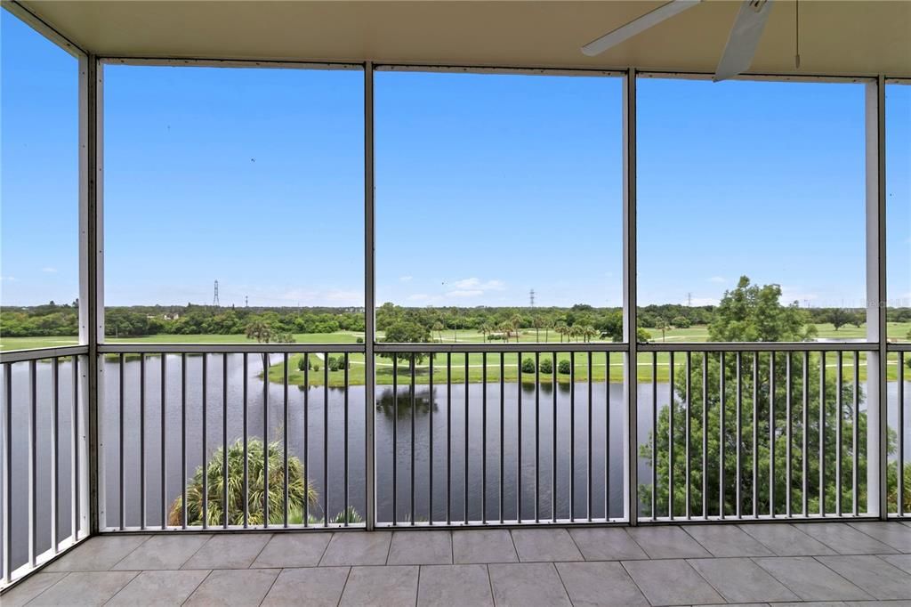 En Venta: $420,000 (3 camas, 2 baños, 1800 Pies cuadrados)