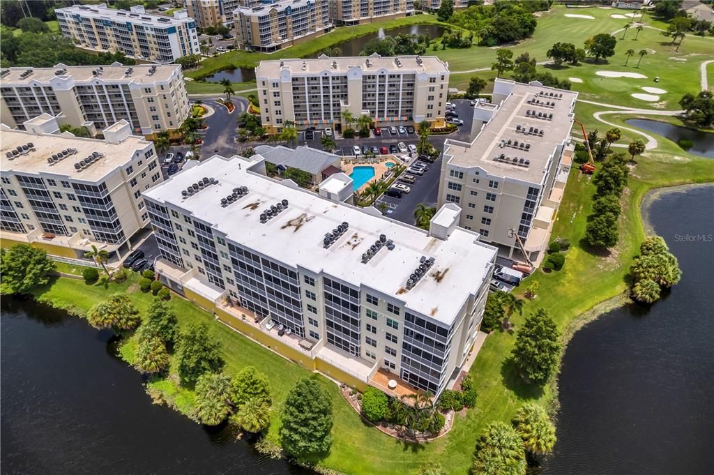 En Venta: $420,000 (3 camas, 2 baños, 1800 Pies cuadrados)
