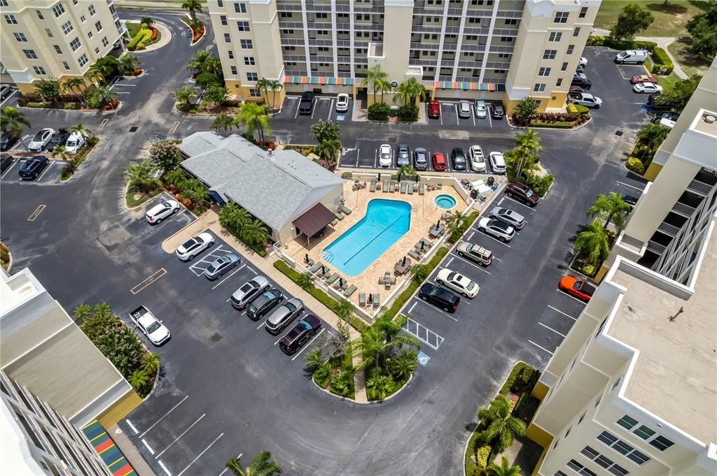 En Venta: $420,000 (3 camas, 2 baños, 1800 Pies cuadrados)