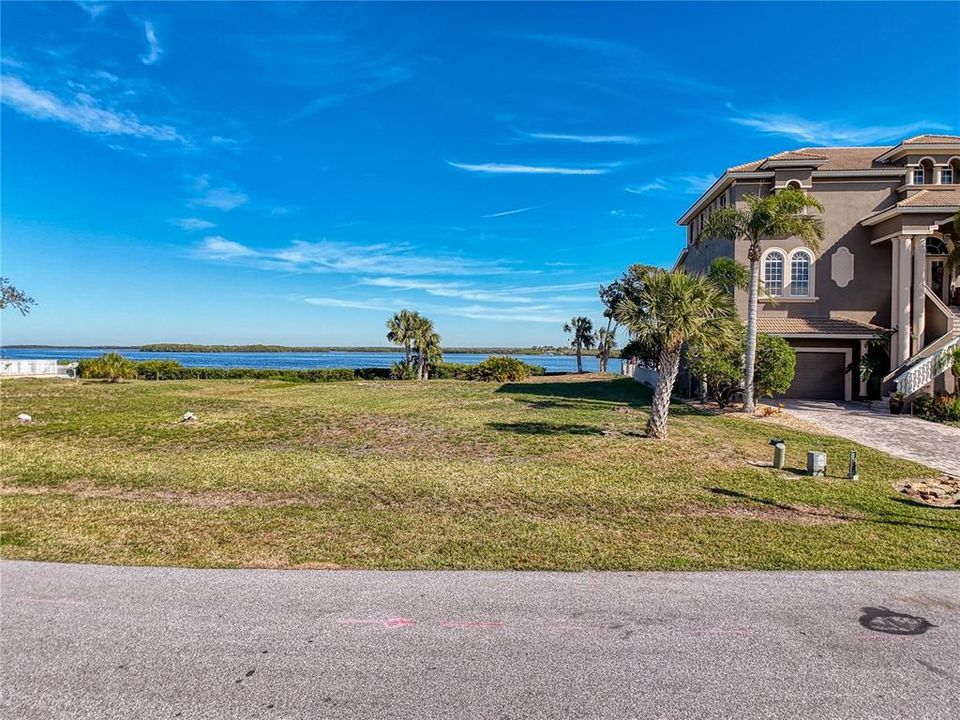: $510,000 (0.34 acres)