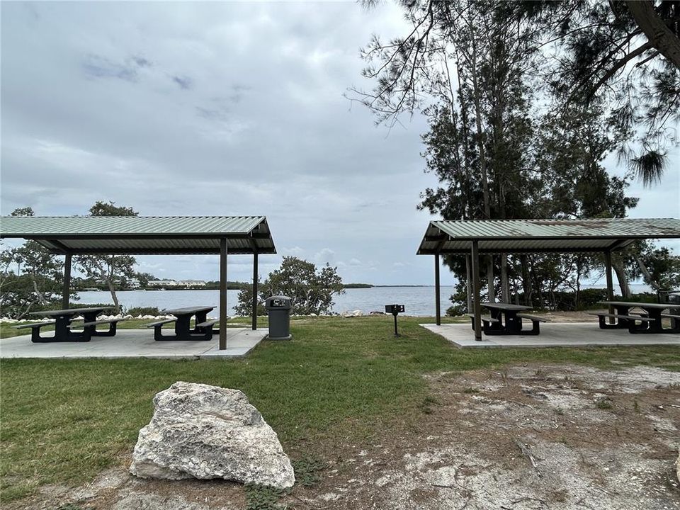 For Sale: $455,000 (3 beds, 2 baths, 2125 Square Feet)