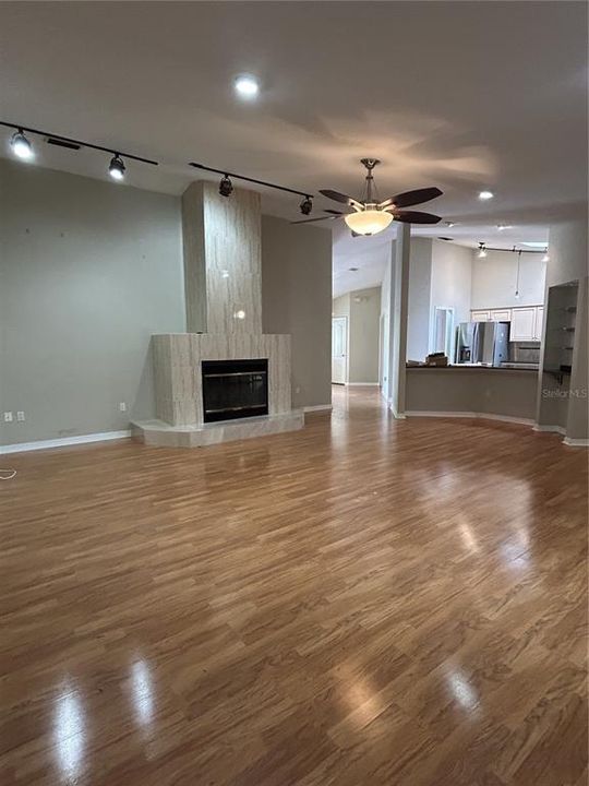 For Sale: $455,000 (3 beds, 2 baths, 2125 Square Feet)