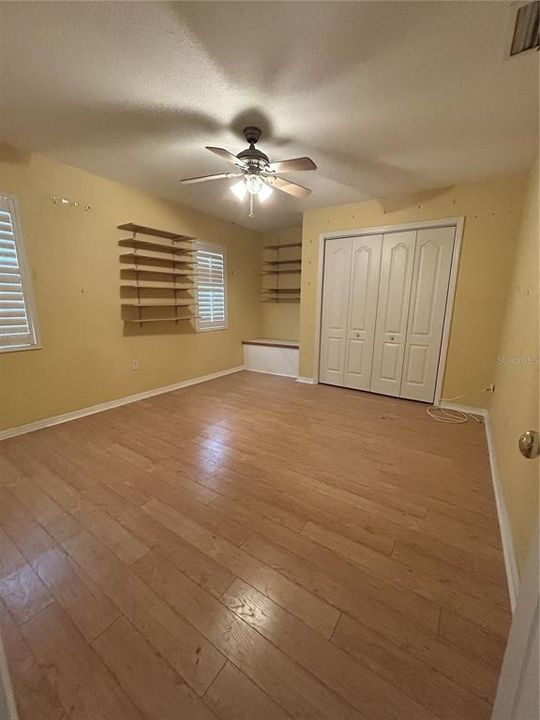 For Sale: $455,000 (3 beds, 2 baths, 2125 Square Feet)