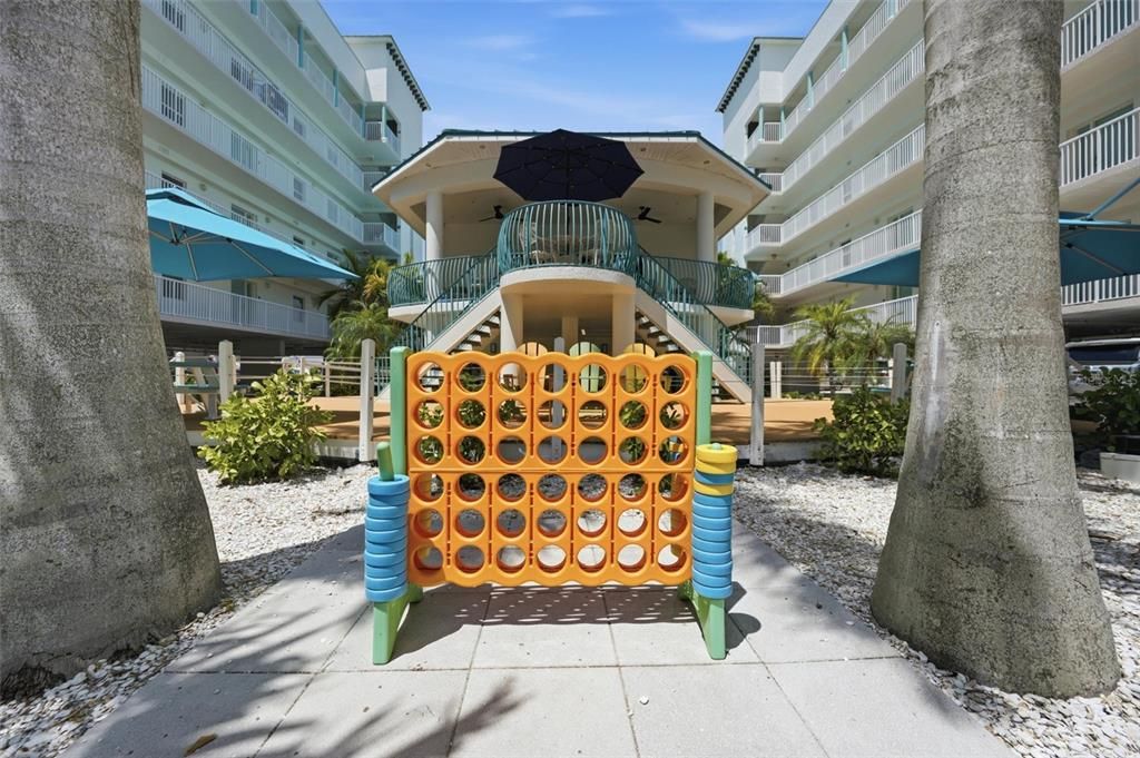 En Venta: $750,000 (2 camas, 2 baños, 870 Pies cuadrados)