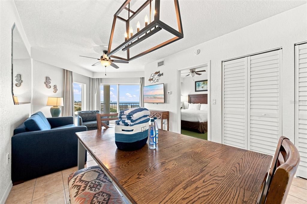 En Venta: $750,000 (2 camas, 2 baños, 870 Pies cuadrados)