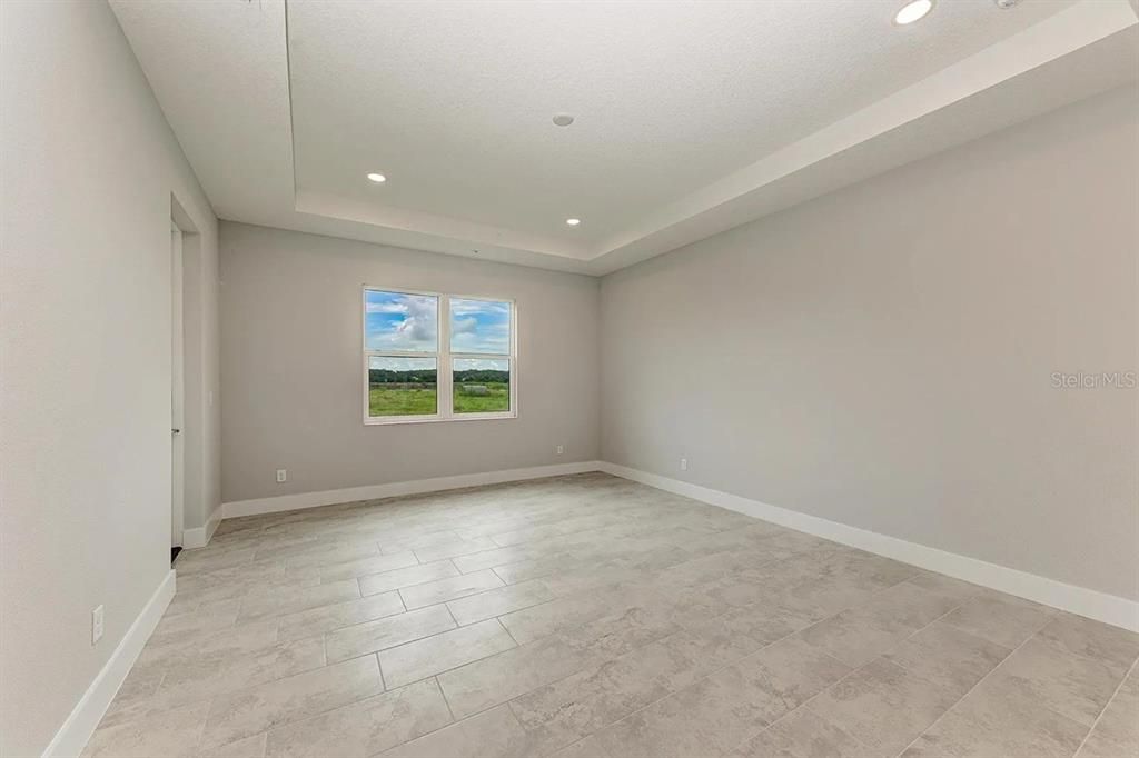 For Rent: $5,000 (3 beds, 2 baths, 1897 Square Feet)
