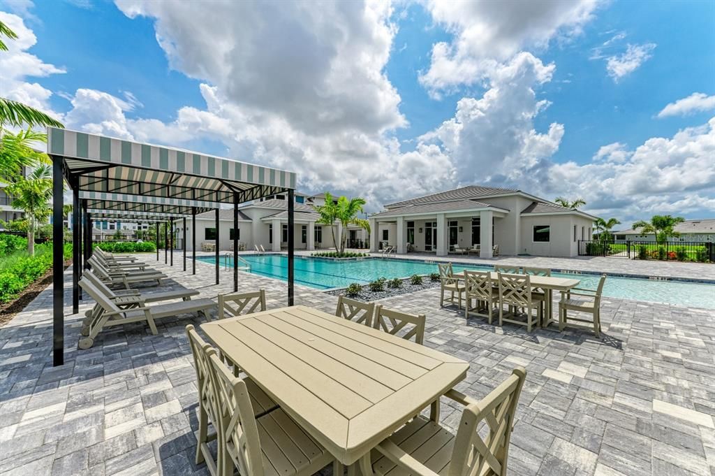 For Rent: $5,000 (3 beds, 2 baths, 1897 Square Feet)