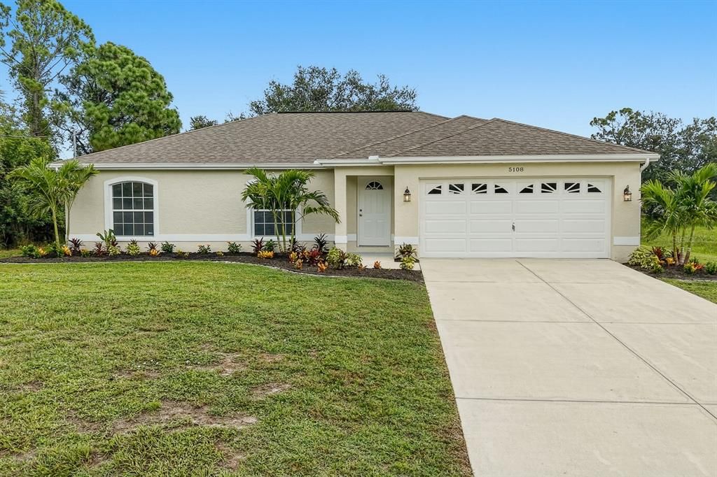 For Sale: $269,900 (3 beds, 2 baths, 1197 Square Feet)