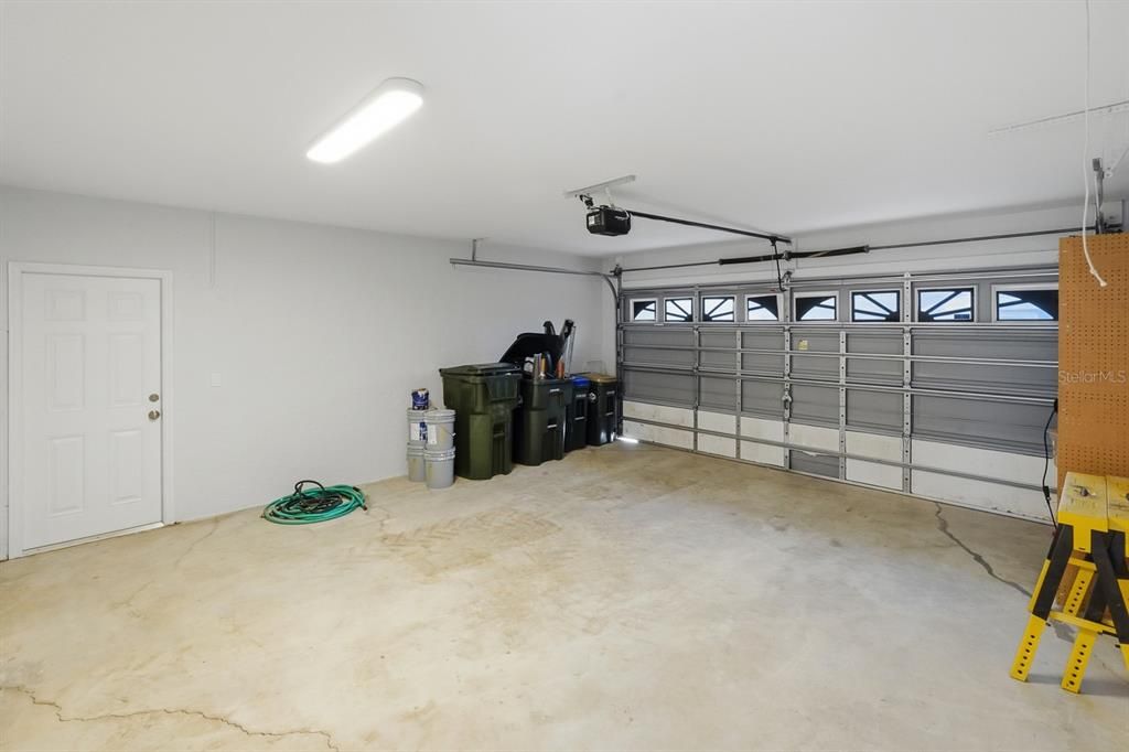 For Sale: $269,900 (3 beds, 2 baths, 1197 Square Feet)