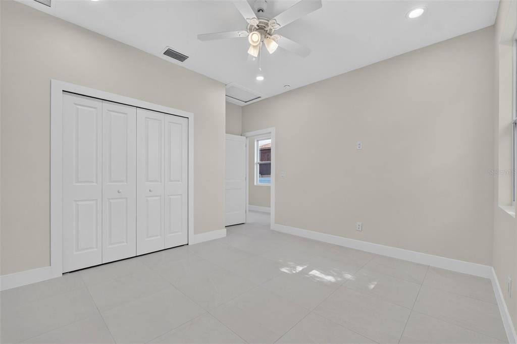 For Sale: $465,000 (4 beds, 3 baths, 2315 Square Feet)