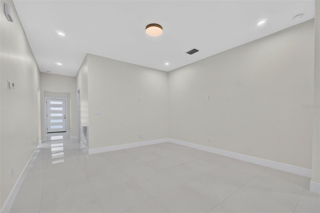 For Sale: $465,000 (4 beds, 3 baths, 2315 Square Feet)