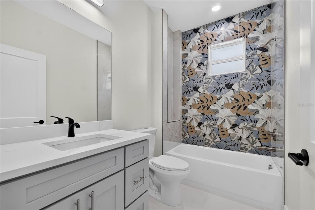 For Sale: $465,000 (4 beds, 3 baths, 2315 Square Feet)