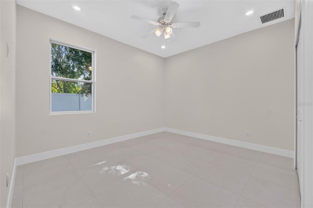 For Sale: $465,000 (4 beds, 3 baths, 2315 Square Feet)