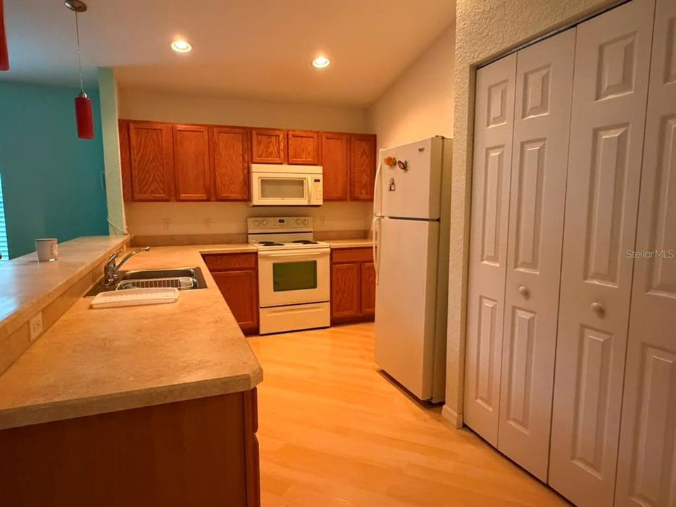 En Renta: $1,900 (3 camas, 2 baños, 1425 Pies cuadrados)