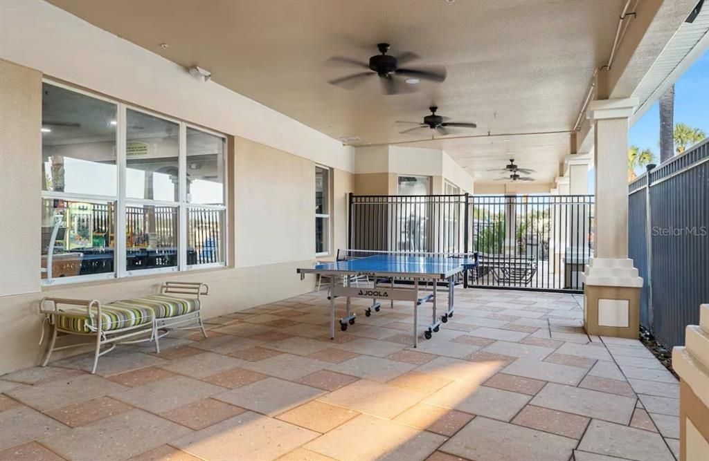 En Venta: $289,000 (2 camas, 2 baños, 1081 Pies cuadrados)