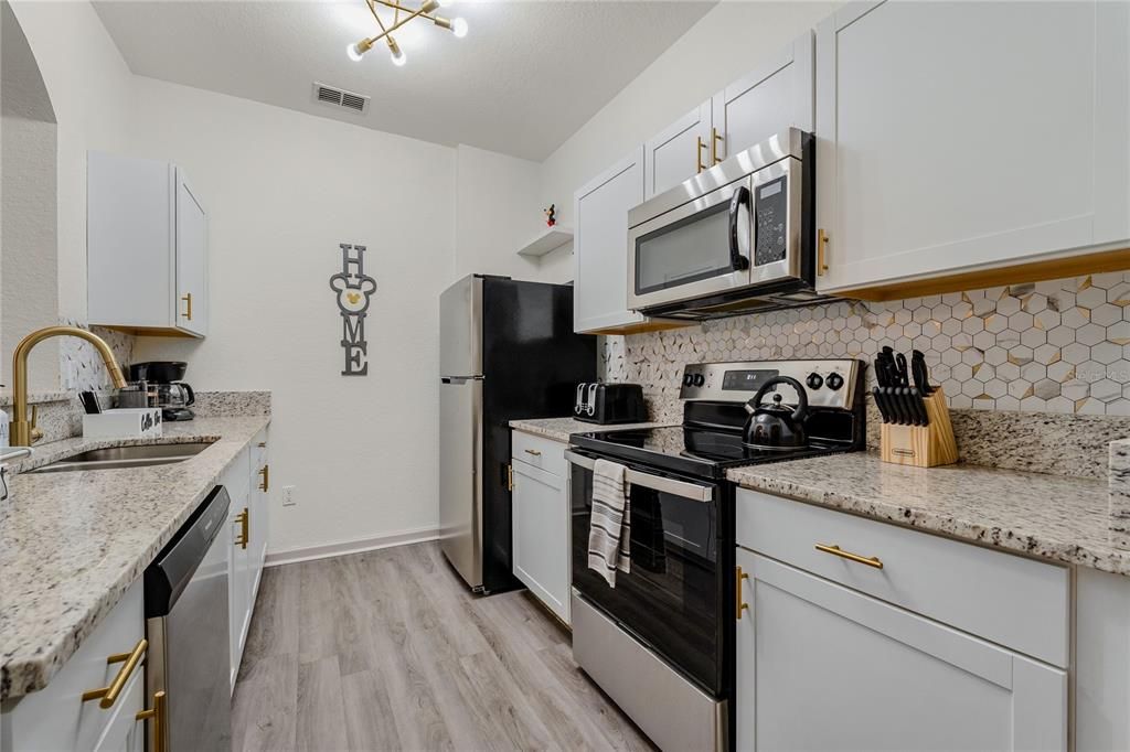 En Venta: $289,000 (2 camas, 2 baños, 1081 Pies cuadrados)