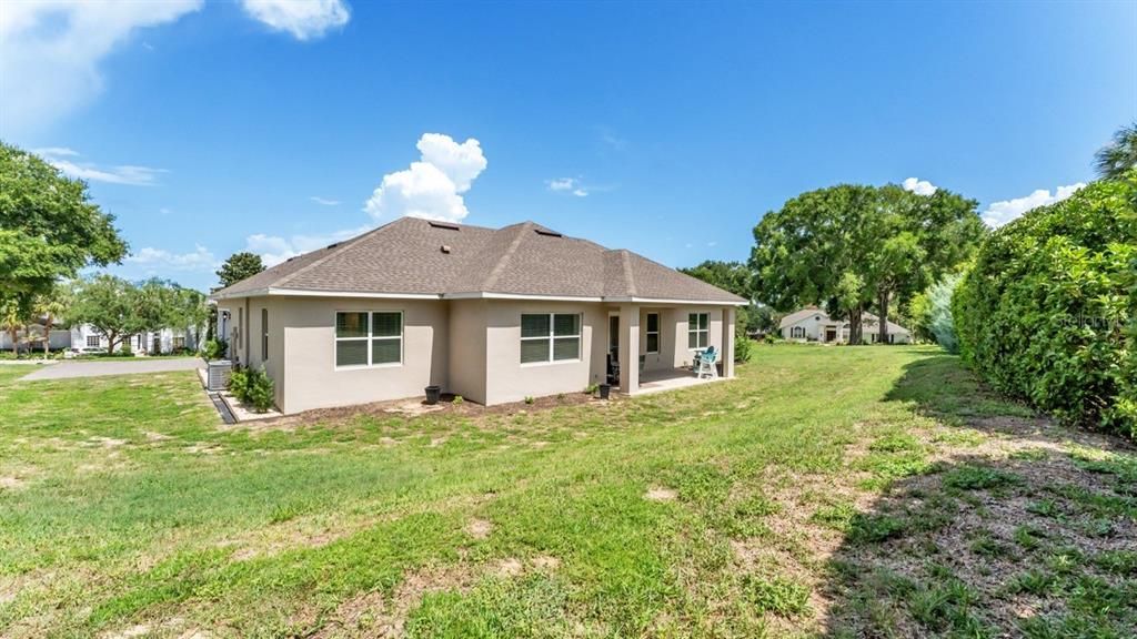 En Venta: $559,000 (5 camas, 2 baños, 2448 Pies cuadrados)