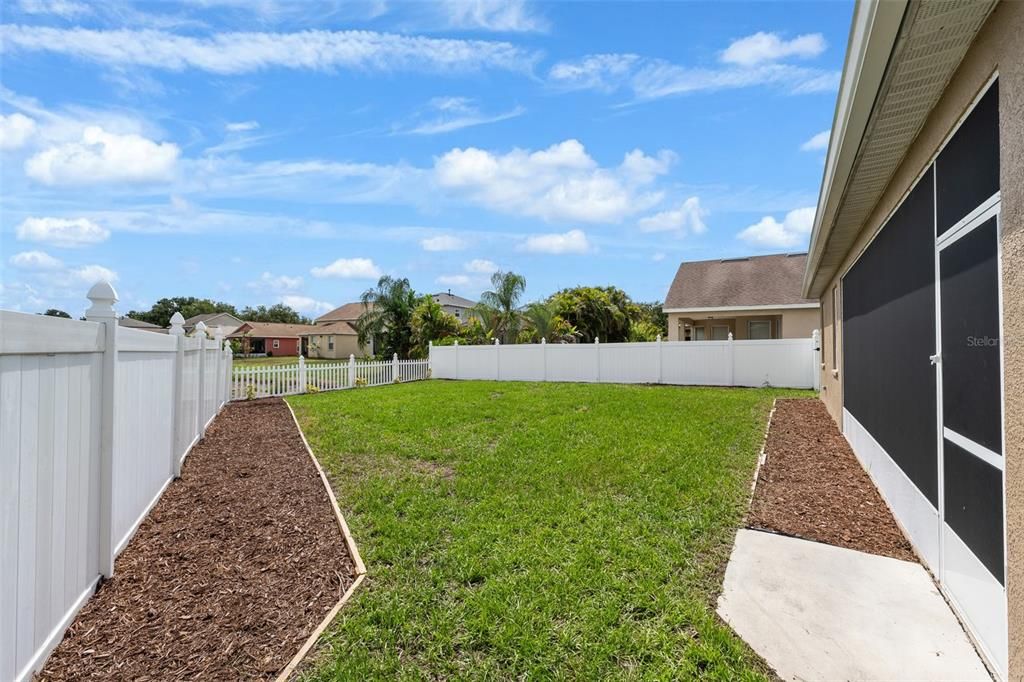 For Sale: $397,500 (3 beds, 2 baths, 2042 Square Feet)