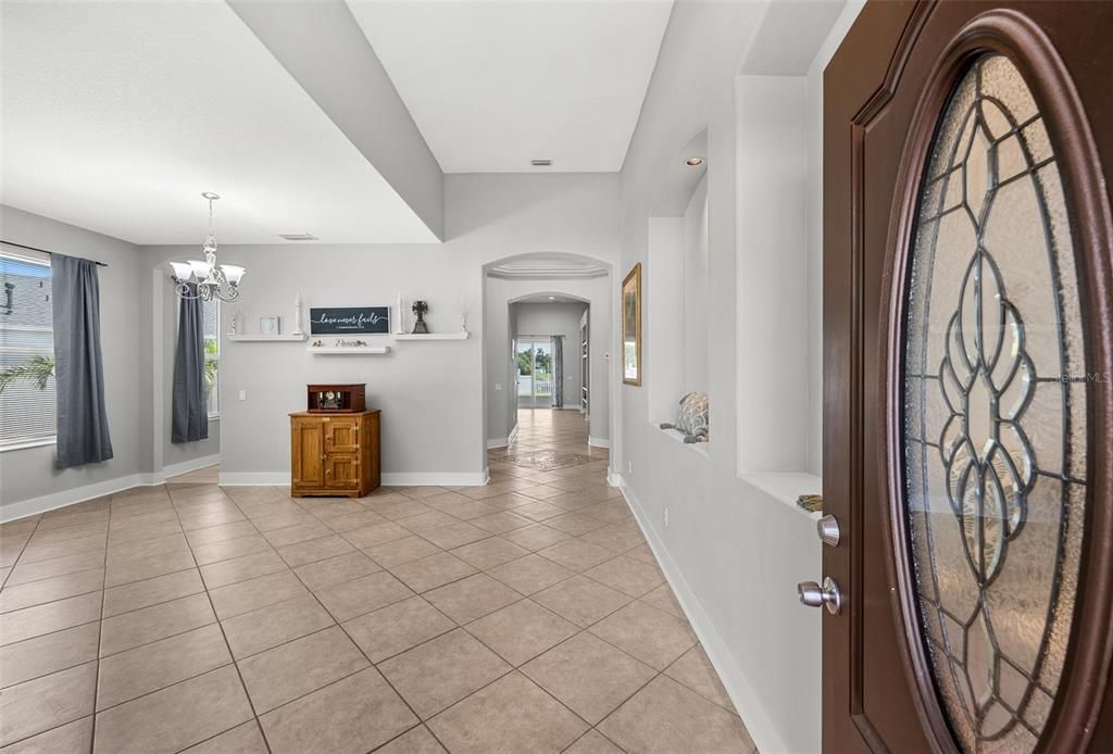 For Sale: $397,500 (3 beds, 2 baths, 2042 Square Feet)