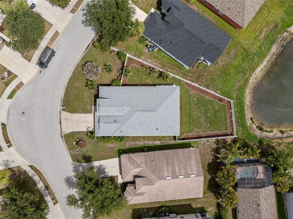 For Sale: $397,500 (3 beds, 2 baths, 2042 Square Feet)