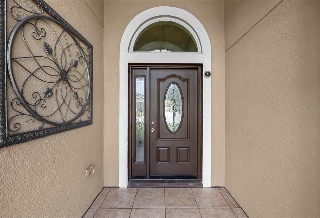 For Sale: $397,500 (3 beds, 2 baths, 2042 Square Feet)