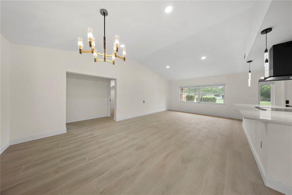 En Venta: $419,000 (3 camas, 2 baños, 1494 Pies cuadrados)