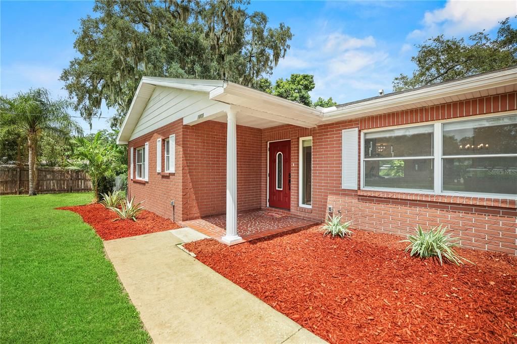 En Venta: $419,000 (3 camas, 2 baños, 1494 Pies cuadrados)