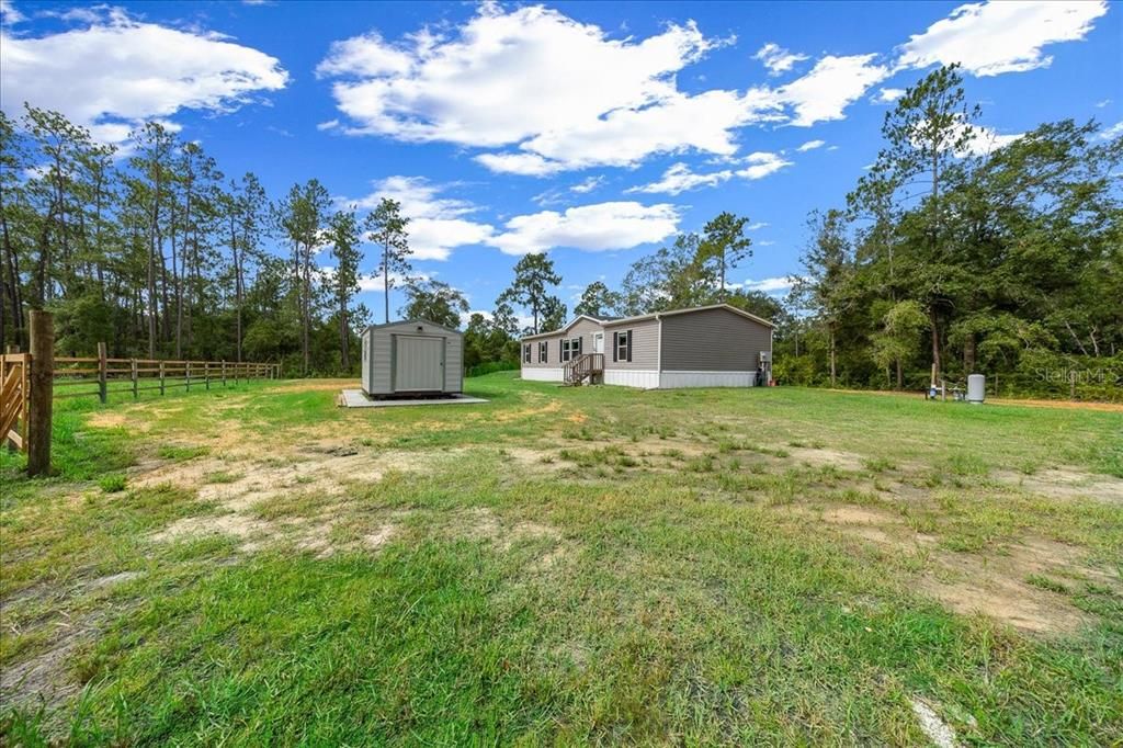 For Sale: $249,999 (3 beds, 2 baths, 1484 Square Feet)