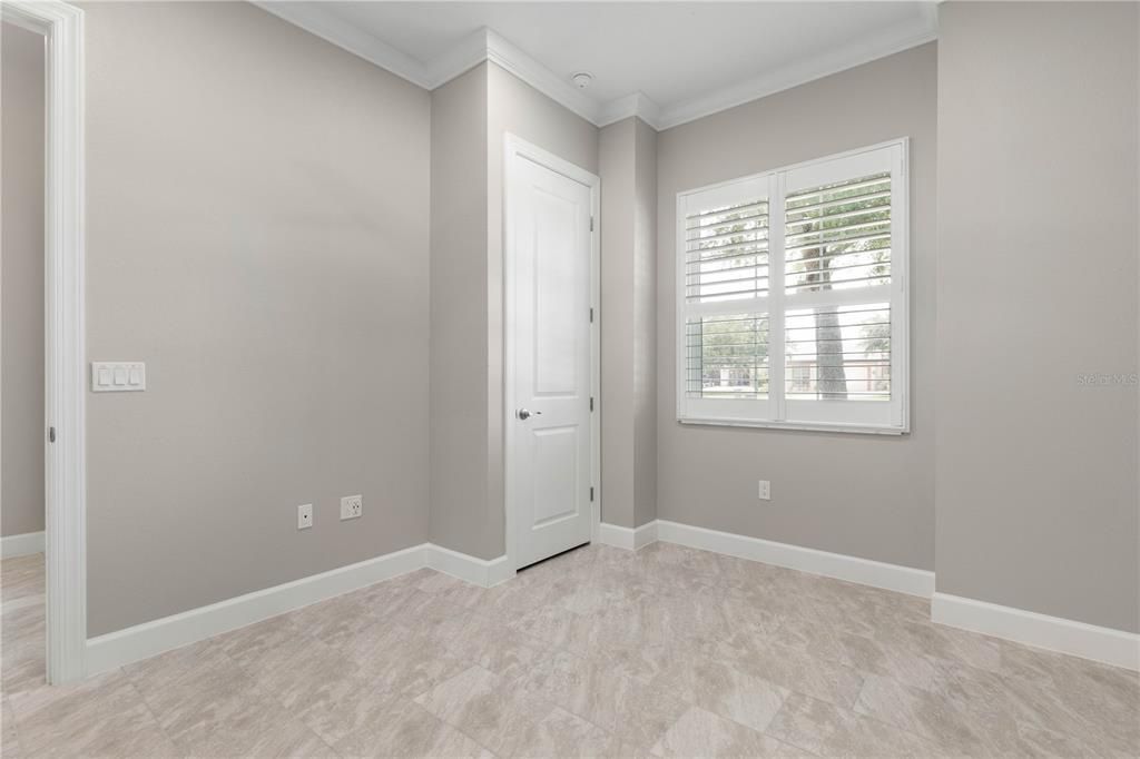 En Venta: $639,000 (4 camas, 2 baños, 2229 Pies cuadrados)