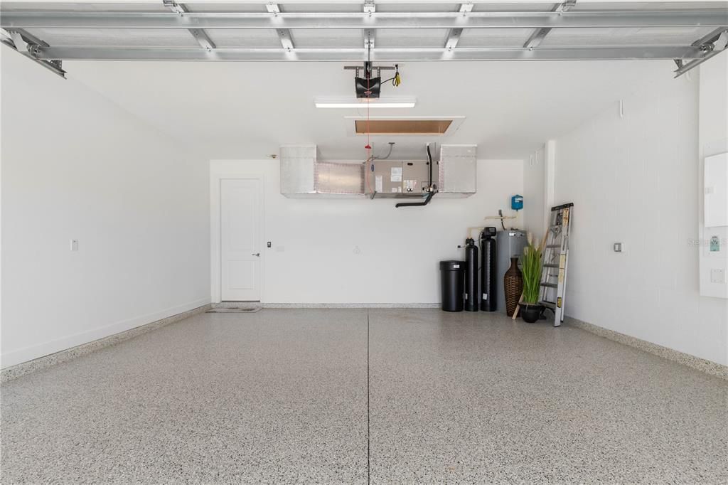 En Venta: $639,000 (4 camas, 2 baños, 2229 Pies cuadrados)