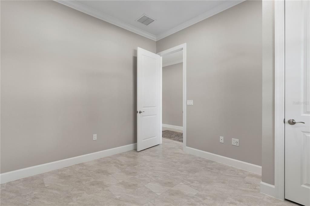 En Venta: $639,000 (4 camas, 2 baños, 2229 Pies cuadrados)
