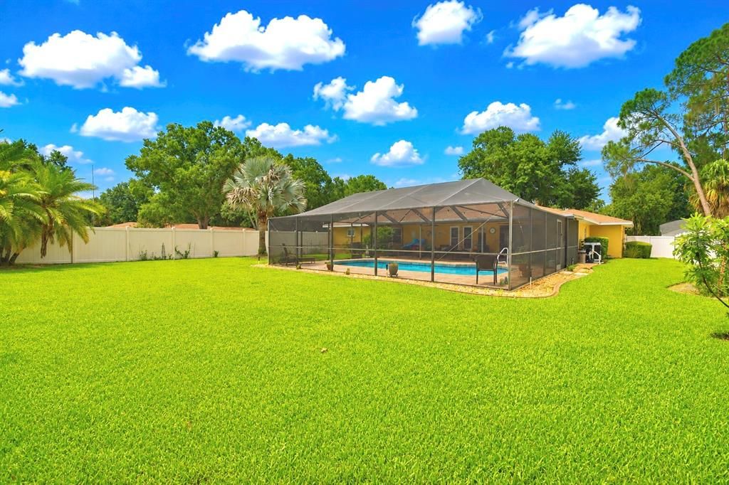For Sale: $419,900 (3 beds, 2 baths, 1914 Square Feet)