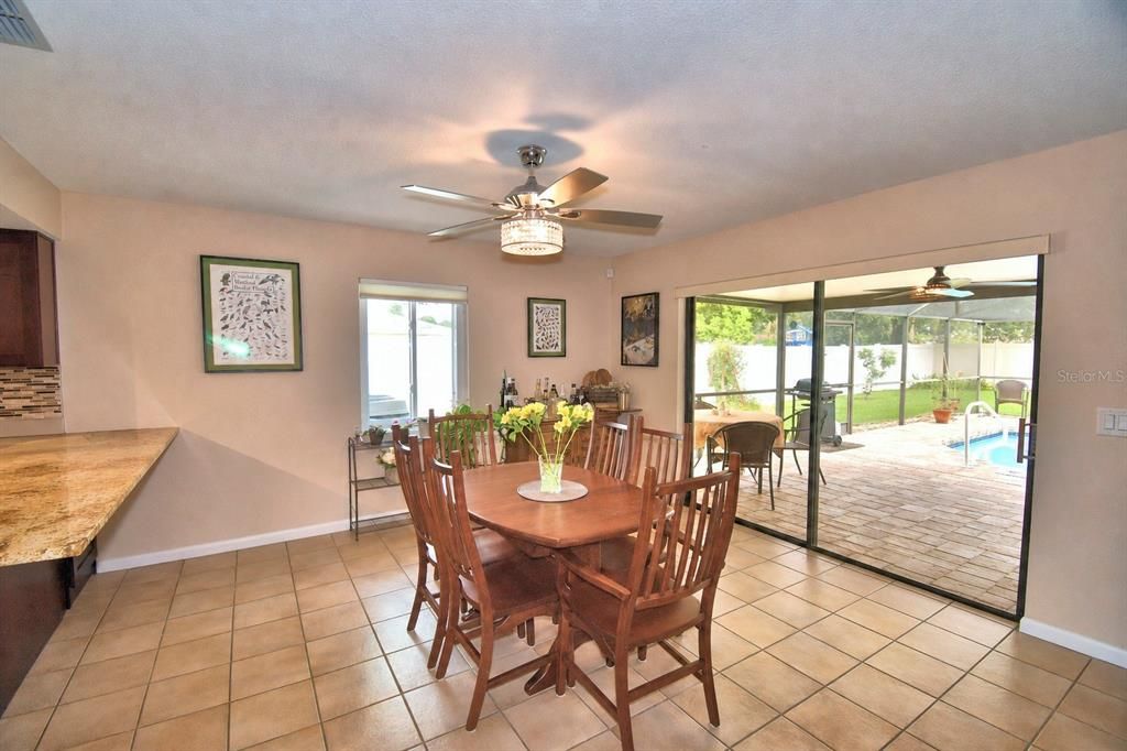 For Sale: $419,900 (3 beds, 2 baths, 1914 Square Feet)