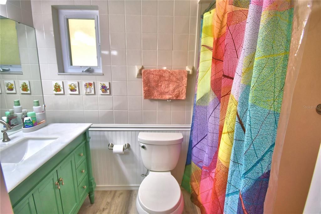 For Sale: $419,900 (3 beds, 2 baths, 1914 Square Feet)