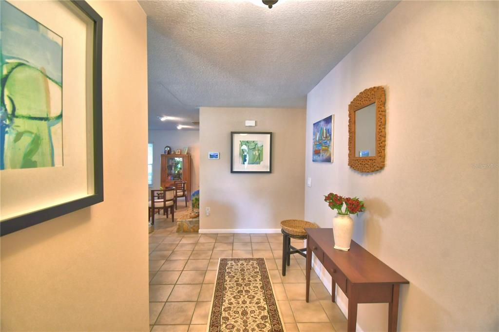 For Sale: $419,900 (3 beds, 2 baths, 1914 Square Feet)