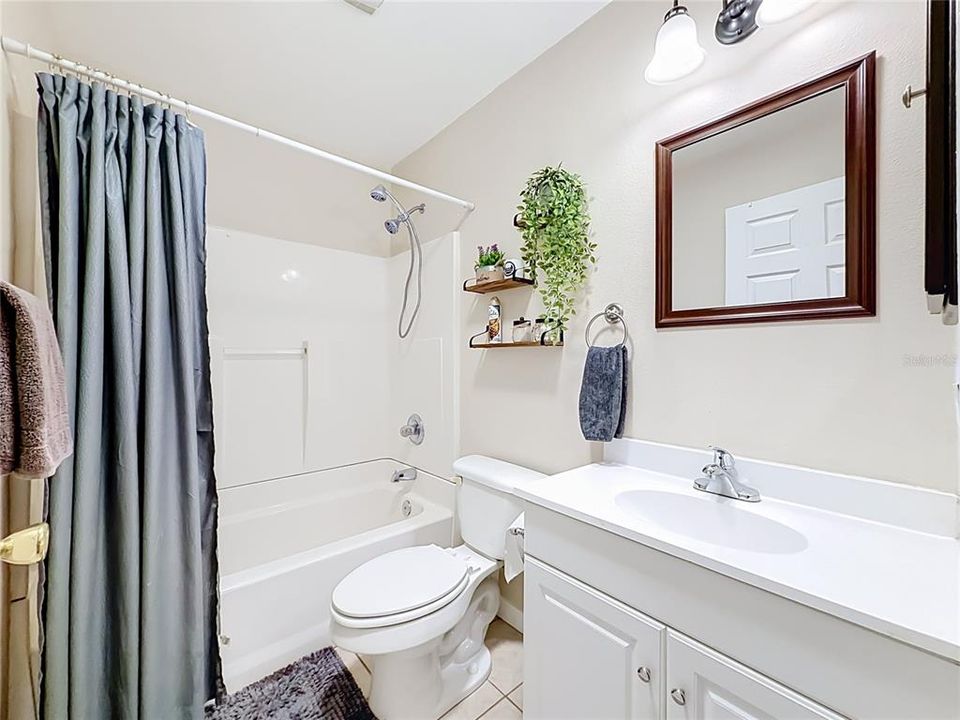 For Sale: $390,000 (3 beds, 2 baths, 1120 Square Feet)