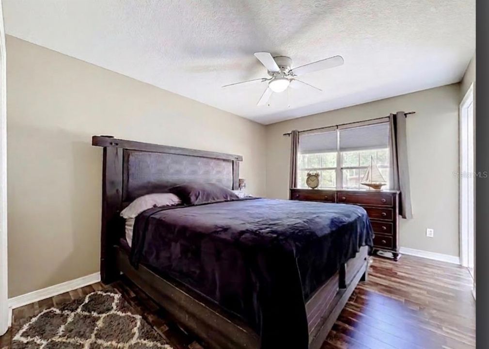 For Sale: $390,000 (3 beds, 2 baths, 1120 Square Feet)