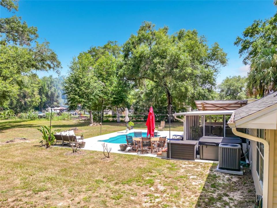 For Sale: $390,000 (3 beds, 2 baths, 1120 Square Feet)