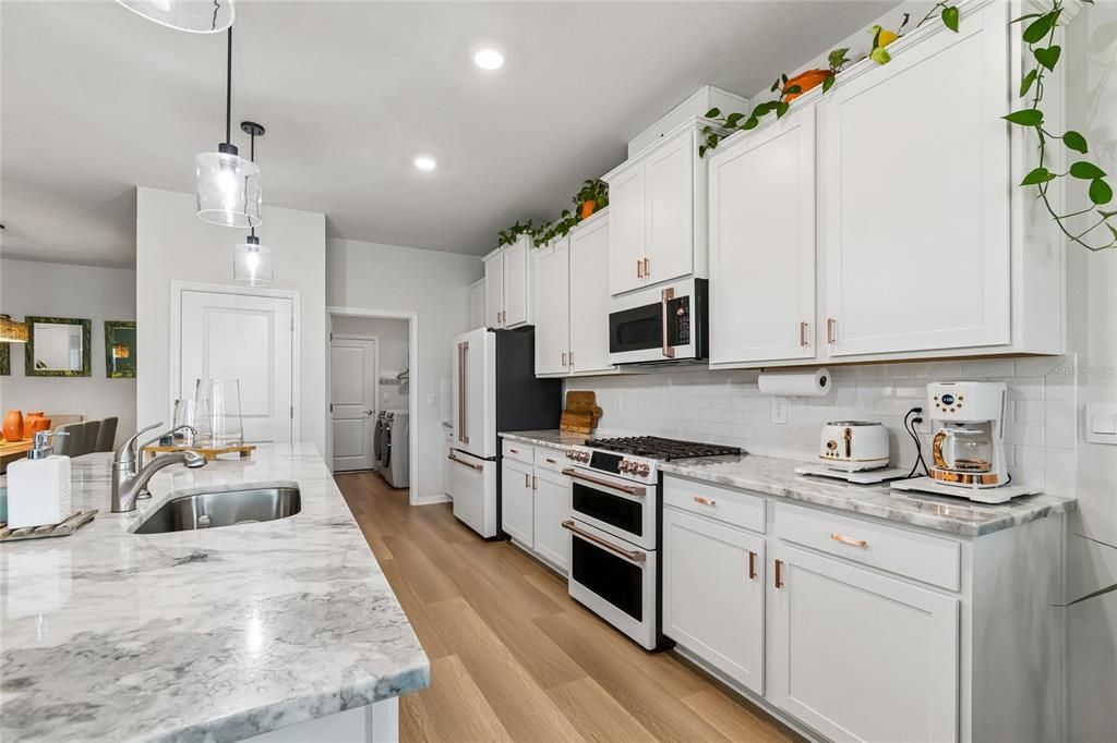 For Rent: $4,895 (3 beds, 2 baths, 1844 Square Feet)