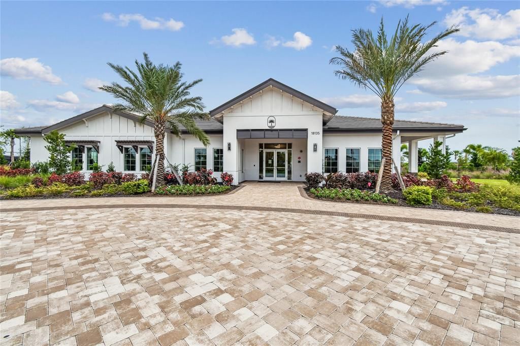 For Rent: $4,895 (3 beds, 2 baths, 1844 Square Feet)