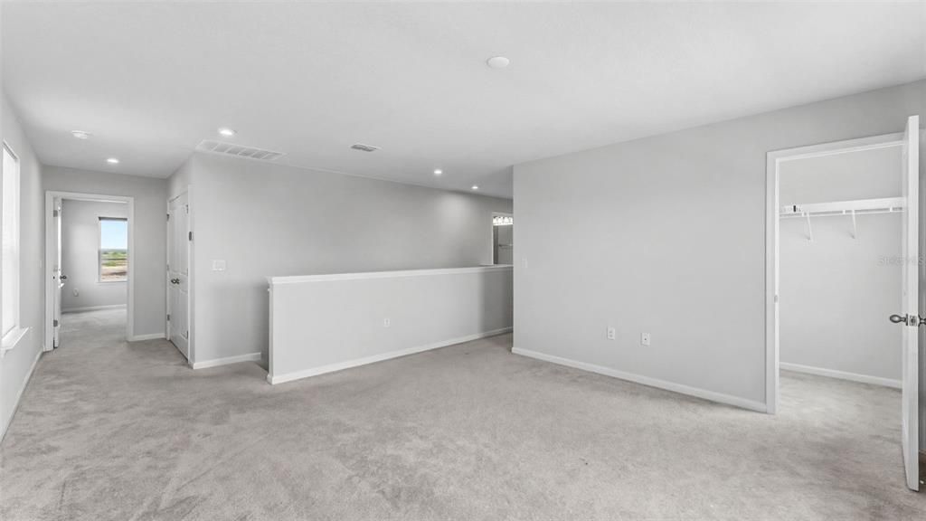 На продажу: $399,900 (4 спален, 3 ванн, 2739 Квадратных фут)