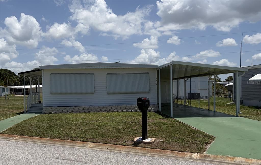 For Sale: $126,600 (2 beds, 1 baths, 960 Square Feet)