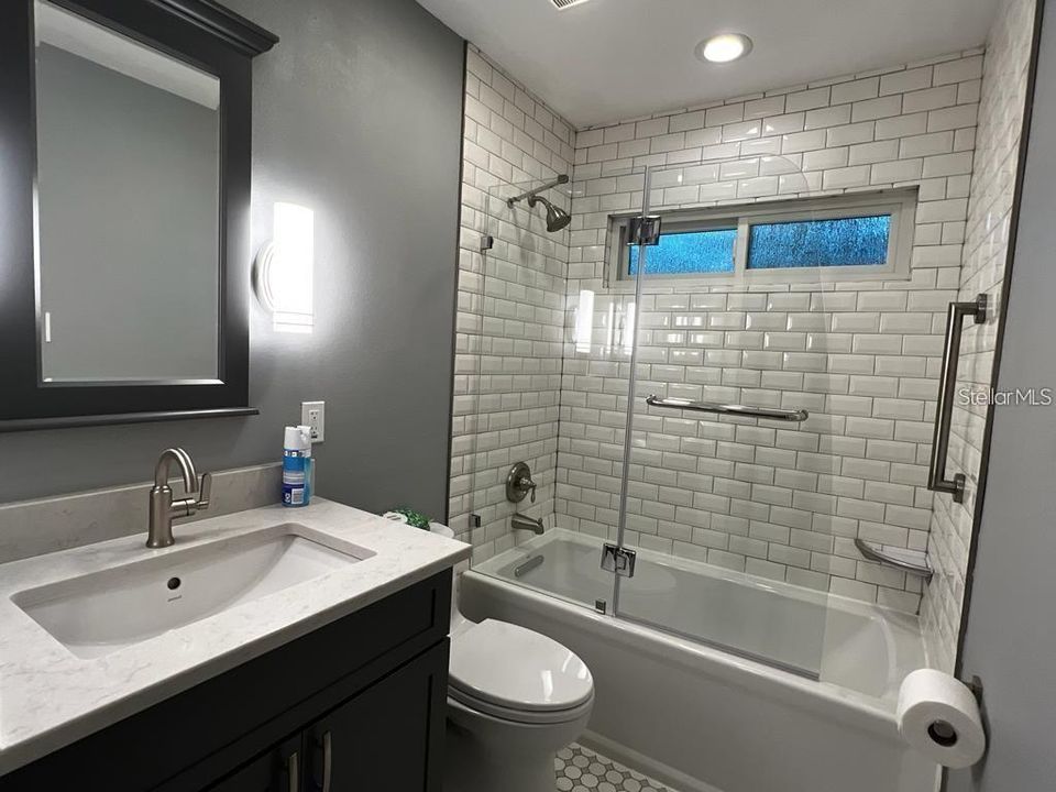 En Venta: $625,000 (3 camas, 2 baños, 1816 Pies cuadrados)