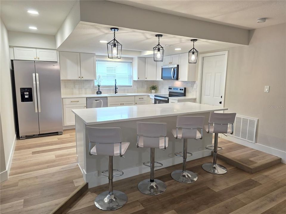 En Venta: $379,900 (3 camas, 2 baños, 1512 Pies cuadrados)