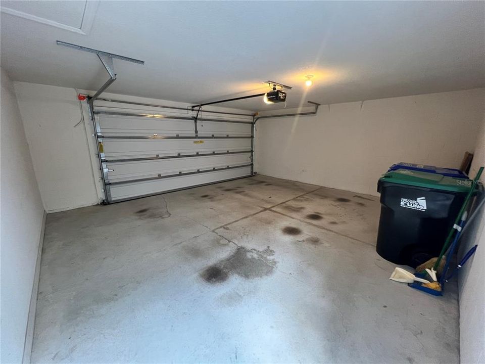 В аренду: $2,900 (3 спален, 2 ванн, 1853 Квадратных фут)