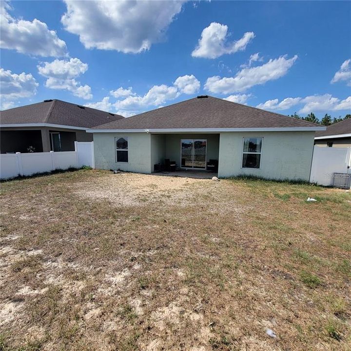 На продажу: $240,000 (3 спален, 2 ванн, 1546 Квадратных фут)