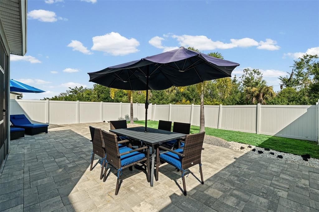For Sale: $399,000 (3 beds, 2 baths, 2014 Square Feet)