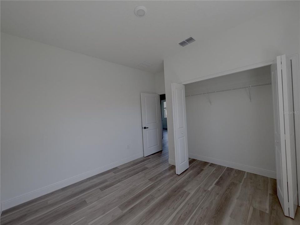 В аренду: $1,950 (4 спален, 2 ванн, 1518 Квадратных фут)