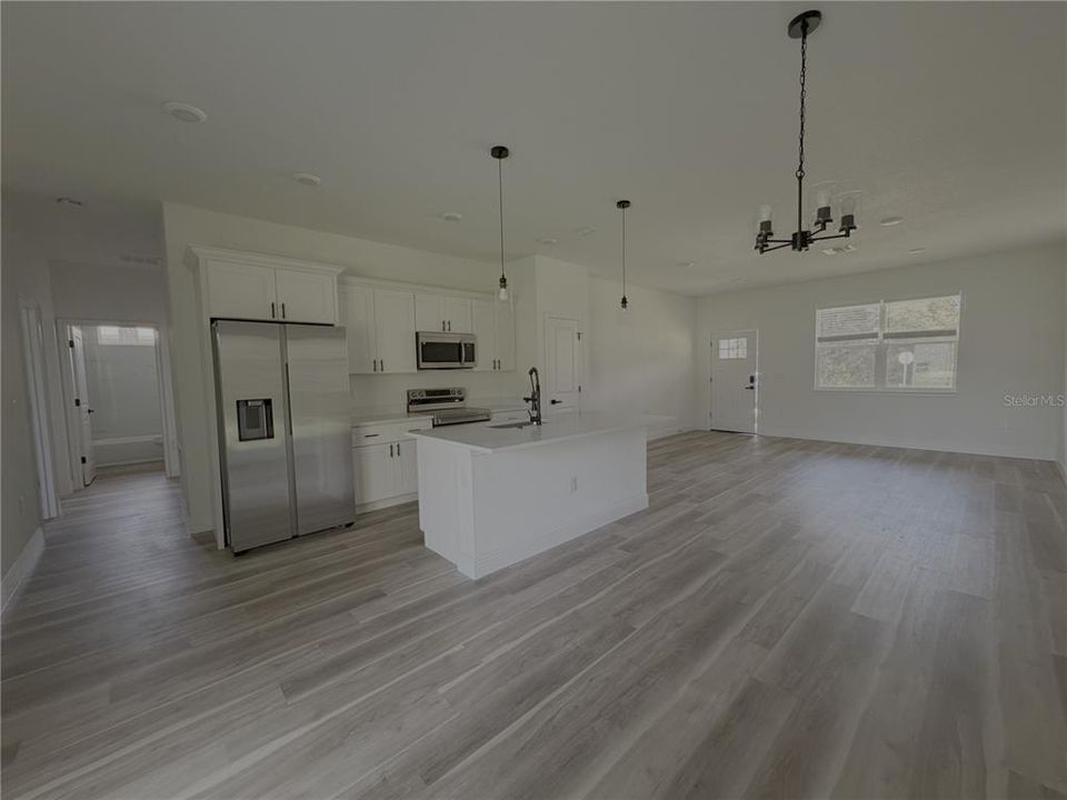 В аренду: $1,950 (4 спален, 2 ванн, 1518 Квадратных фут)